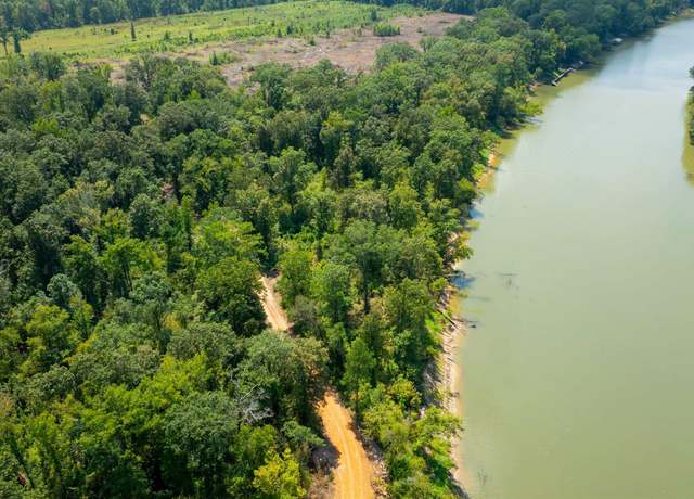 Property at 814 River Bend Cv, El Dorado, AR 71730