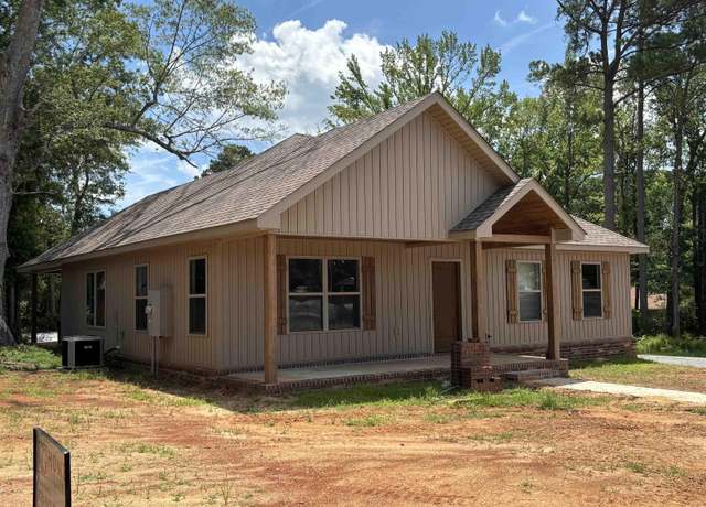 Property at 308 N Arch St, Sheridan, AR 72150, 2 beds, 2 baths