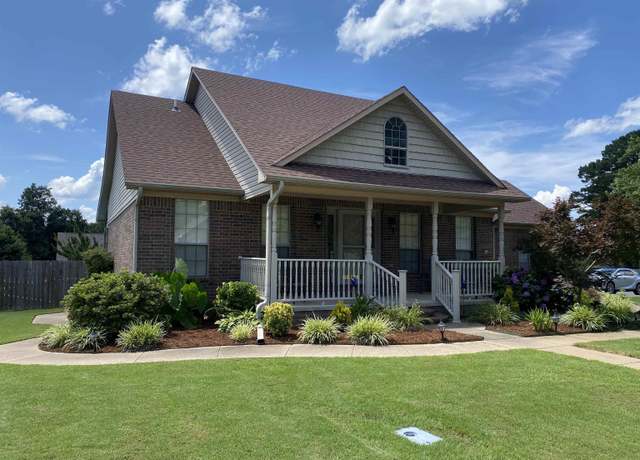 Property at 1410 Summer Hts, Heber Springs, AR 72543, 3 beds, 2 baths
