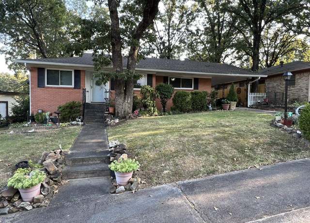 Property at 208 W K Ave, North Little Rock, AR 72116, 3 beds, 1.5 baths