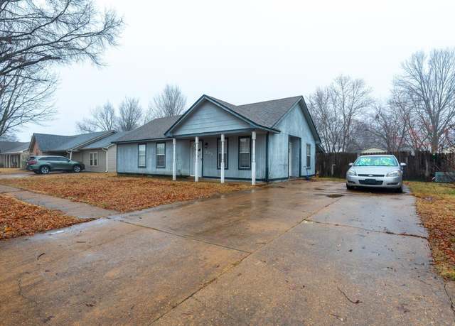 Property at 203 Cabriolet St, Marion, AR 72364, 3 beds, 2 baths