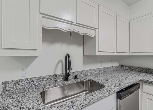 Property at 612 Briar St, Sherwood, AR 72120, 4 beds, 2 baths