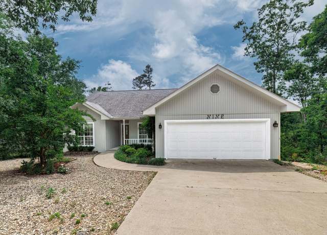 Property at 9 W Andalusia Way, Hot Springs Village, AR 71909, 2 beds, 2 baths