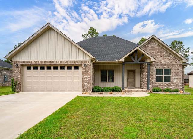 Property at 214 Heather Loop, Beebe, AR 72012, 4 beds, 2 baths