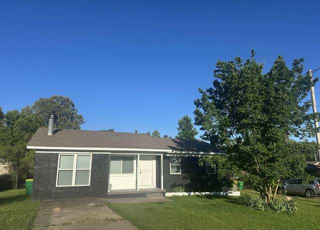 Property at 8312 Walkers Dr, North Little Rock, AR 72117, 4 beds, 2 baths