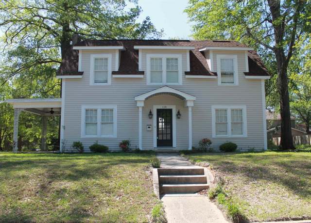 Property at 118 S Yocum, El Dorado, AR, 3 beds, 1.5 baths