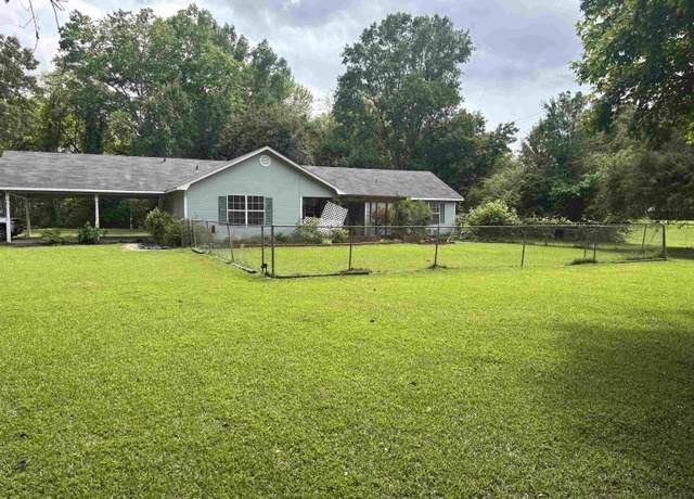 Property at 110 Markham St, Ward, AR 72176, 3 beds, 2 baths