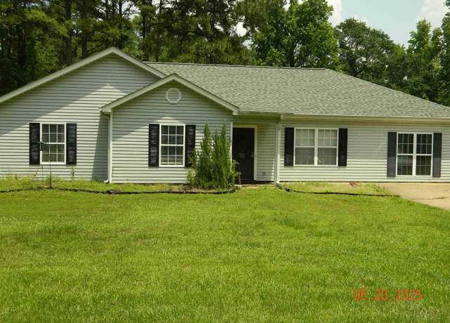 Property at 166 Lower Dam Pike Rd, Arkadelphia, AR 71923, 3 beds, 2.5 baths