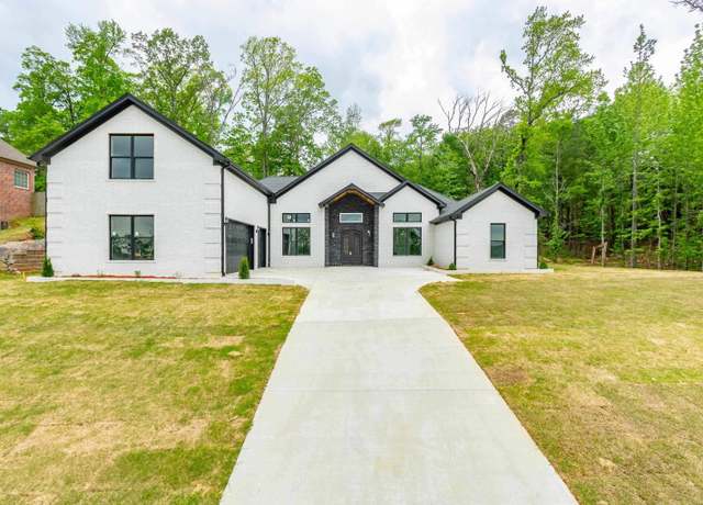 Property at 115 Navajo Trl, Maumelle, AR 72113, 4 beds, 3.5 baths