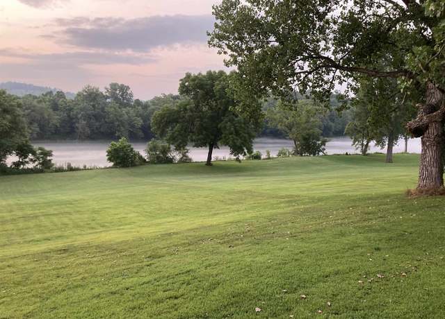 Property at 146 Shipps Landing Ct, Norfork, AR 72658, 2 beds, 1.5 baths