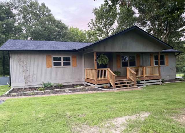 Property at 4 Zook Ln, Heber Springs, AR 72543, 4 beds, 2 baths