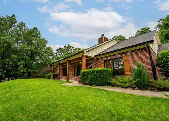 Property at 44 Bald Eagle Dr, Paron, AR, 4 beds, 2 baths