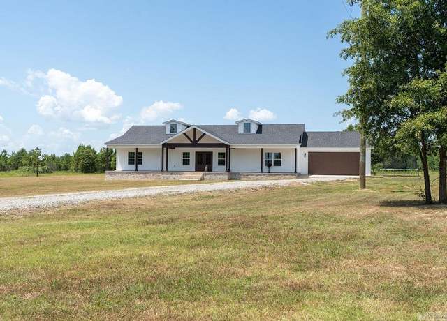 Property at 449 Ridge Rd, Beebe, AR 72012, 4 beds, 2.5 baths