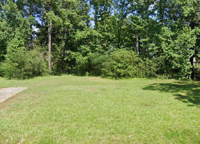 Property at 205 Laurel St, Jacksonville, AR 72076