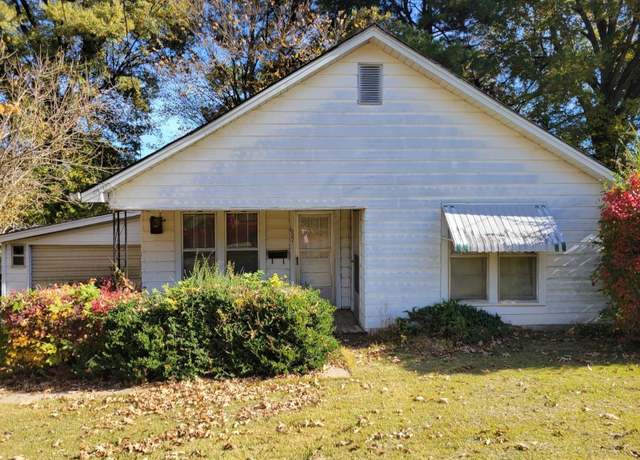 Property at 627 N 5 St, Paragould, AR 72450, 2 beds, 1 bath