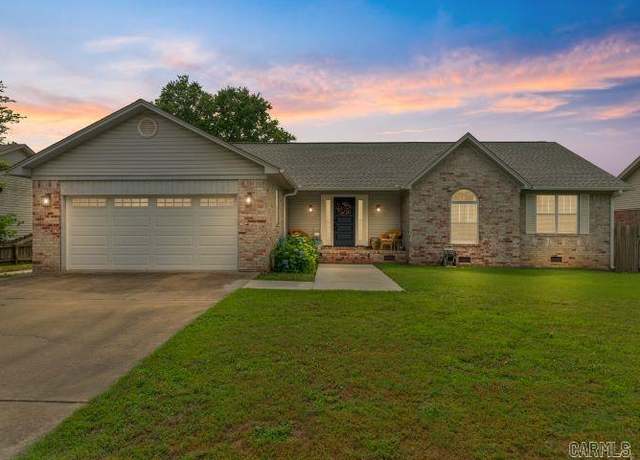Property at 301 Jennifer Ln, Searcy, AR 72143, 3 beds, 2 baths