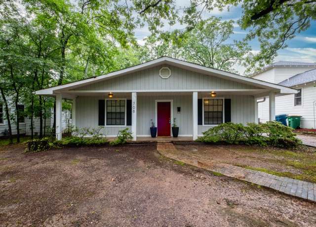 Property at 708 N Taylor St, Little Rock, AR 72205, 3 beds, 2 baths