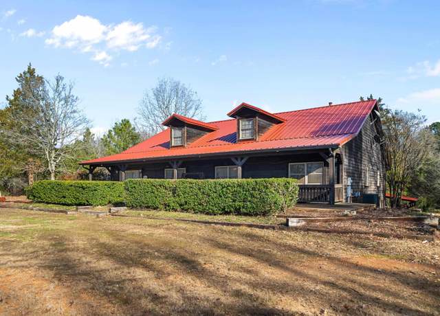 Property at 240 Brady Mountain Rd, Hot Springs, AR 71968, 4 beds, 3 baths