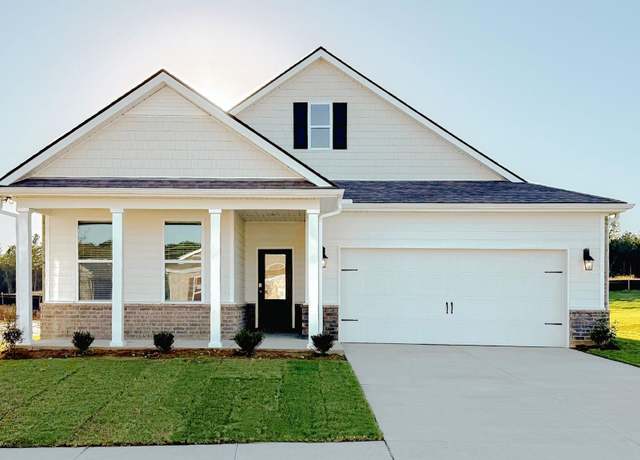 Property at 722 Edgemont Cir, Jonesboro, AR 72405, 3 beds, 2 baths