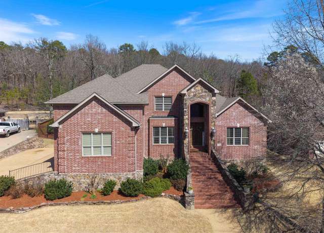 Property at 26 Jacob Pl, Little Rock, AR 72211, 4 beds, 3.5 baths