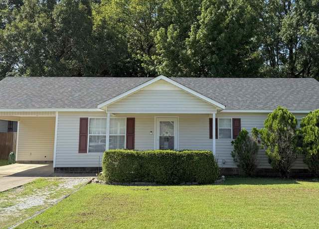 Property at 1106 Roberts Dr, Paragould, AR, 3 beds, 2 baths