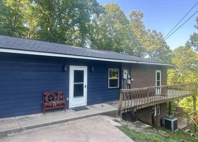 Property at 140 Steep Ln, Russellville, AR 72802, 4 beds, 2.5 baths