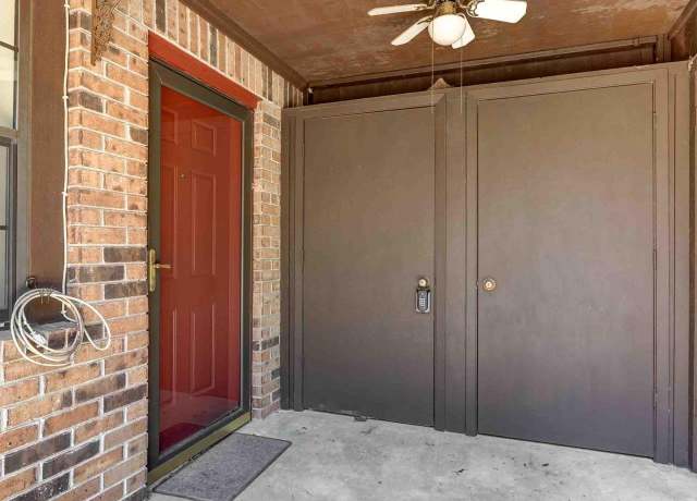 Property at 109 Indian Hills St Unit C9 Unit C-9, Hot Springs, AR 71913, 2 beds, 2 baths