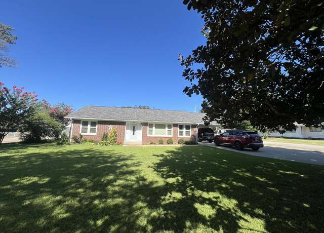 Property at 1801 Bethesda, Mena, AR 71953, 3 beds, 1 bath
