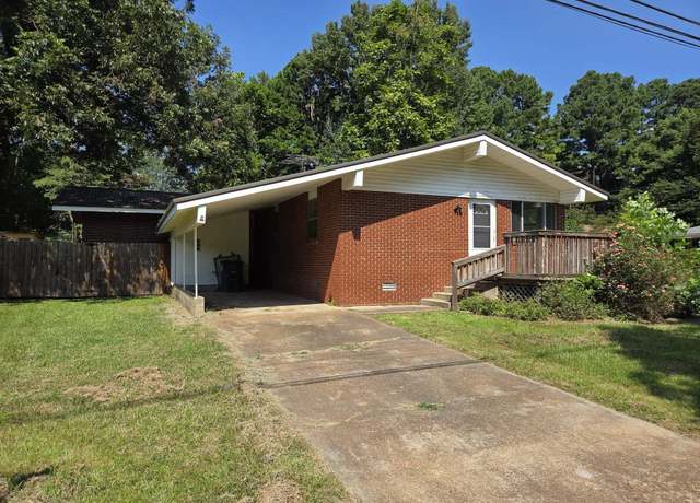 Property at 200 Wynn St, Bald Knob, AR 72010, 4 beds, 2.5 baths