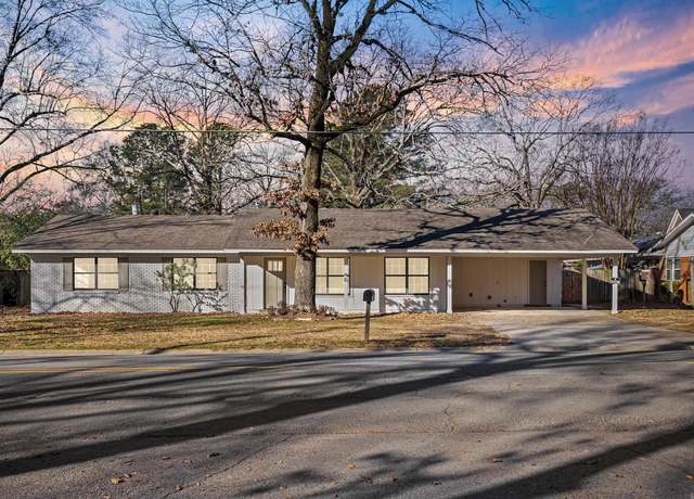 Property at 1145 Salem Rd, Conway, AR 72034, 3 beds, 2 baths
