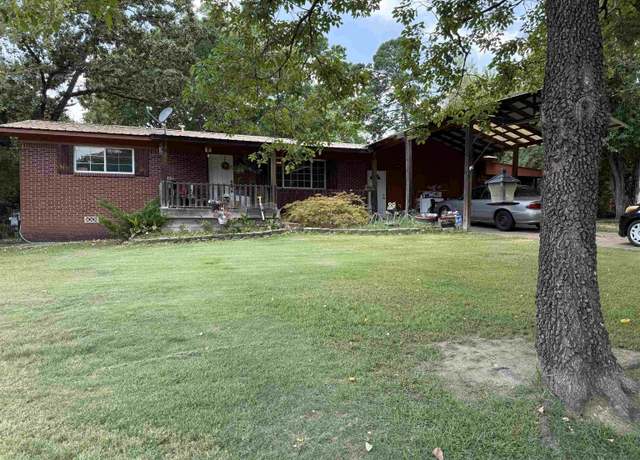 Property at 203 Rector Hts, Hot Springs, AR 71913, 3 beds, 2 baths
