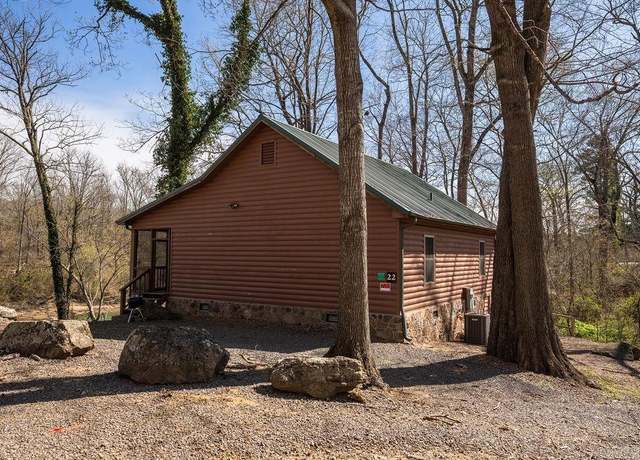 Property at 22 Lobo Cv, Heber Springs, AR 72543, 2 beds, 1 bath