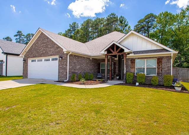 Property at 1449 Woolridge Dr, Benton, AR 72019, 4 beds, 3 baths