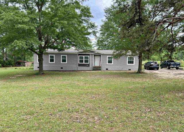 Property at 10225 Pauls Vly, Mabelvale, AR 72103, 4 beds, 2 baths