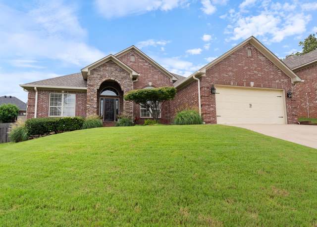 Property at 144 Summit Valley Cir, Maumelle, AR 72113, 4 beds, 3 baths
