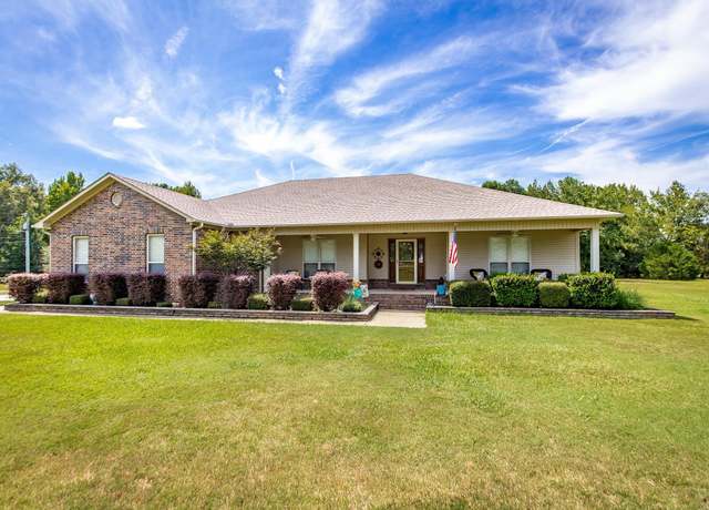 Property at 136 Chickory Ln, Cabot, AR 72023, 3 beds, 2 baths