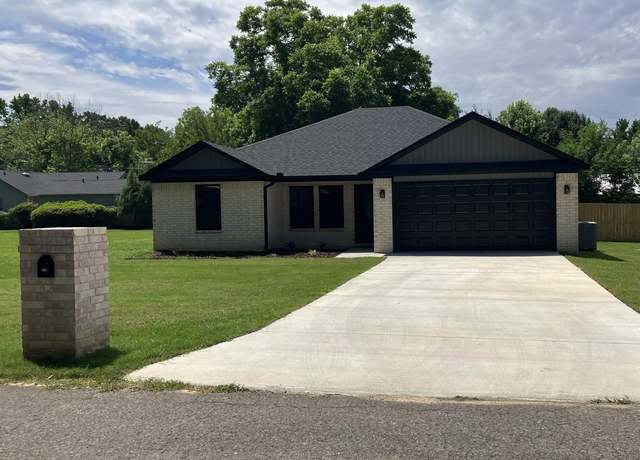 Property at 599 W Indiana, Beebe, AR 72012, 3 beds, 2 baths