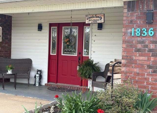 Property at 1836 Big Danger Rd, Clarksville, AR 72830, 3 beds, 2 baths