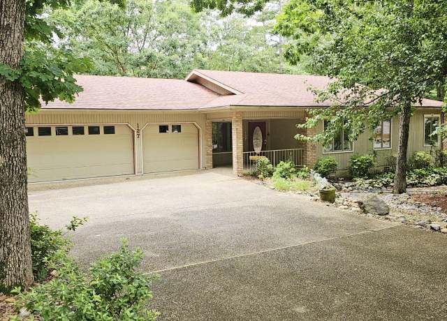 Property at 127 Cifuentes Way, Hot Springs Village, AR 71909, 3 beds, 2.5 baths