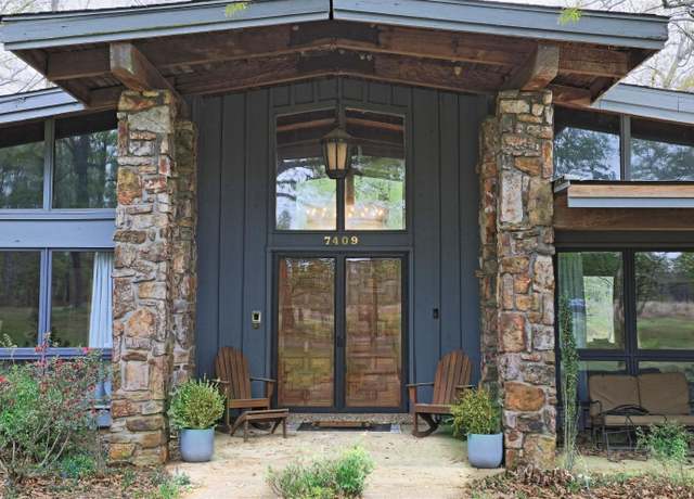 Property at 7409 Middle Warren Rd, Pine Bluff, AR 71603, 3 beds, 4.5 baths