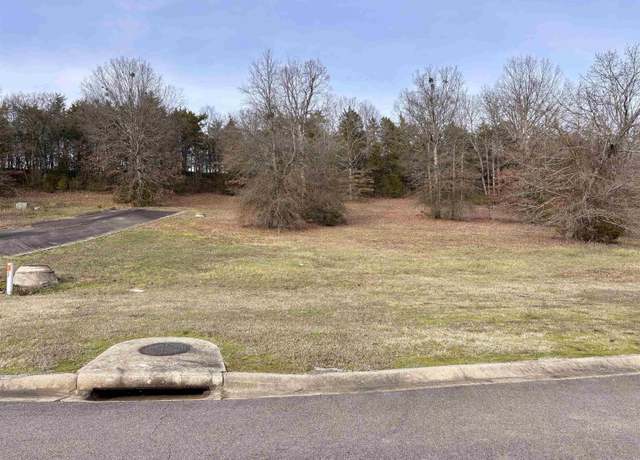 Property at Block 1 16 & 17 Lot 16, Morrilton, AR 72110