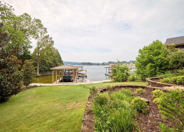 Property at 405 Sunset Bay Rd, Hot Springs, AR 71913, 5 beds, 5 baths