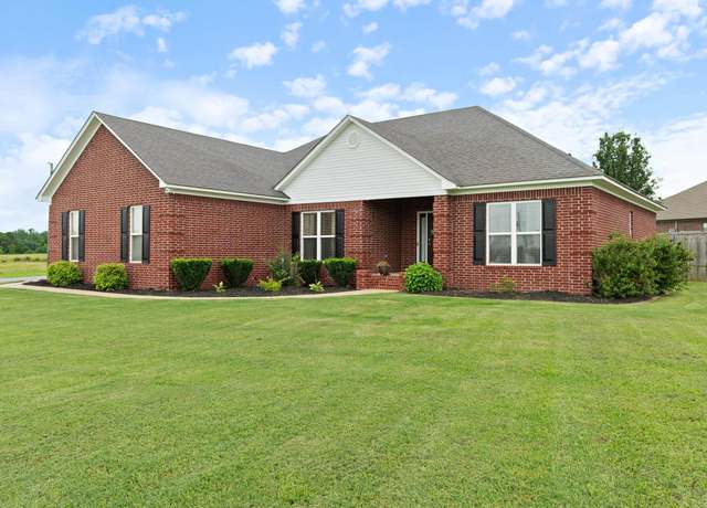Property at 29 Kay Dr, Greenbrier, AR 72058, 3 beds, 2 baths