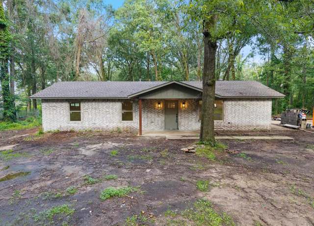 Property at 7 Palmer Dr, Conway, AR 72032, 3 beds, 2 baths