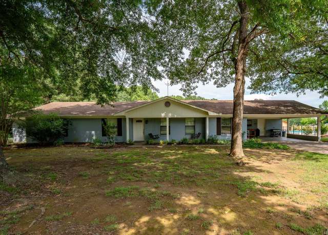 Property at 66 Sunny Gap Rd, Conway, AR 72032, 4 beds, 2 baths