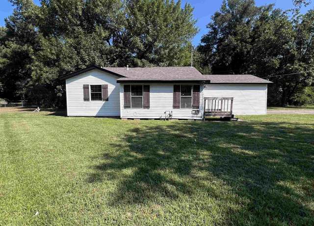 Property at 8109 Sulphur Spgs, Pine Bluff, AR 71603, 2 beds, 1 bath