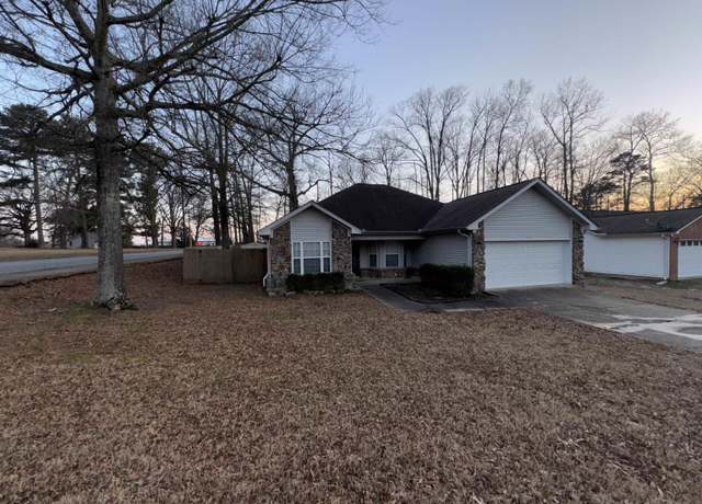 Property at 214 Greenwood Ave, Sherwood, AR 72120, 3 beds, 2 baths