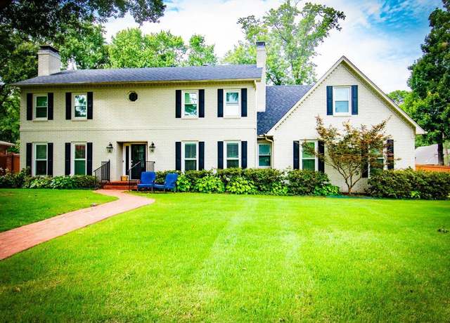 Property at 9 Bent Tree Dr, Little Rock, AR 72212, 3 beds, 2.5 baths