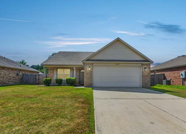 Property at 5625 Pin Oak Ln, Sherwood, AR 72117, 3 beds, 2 baths