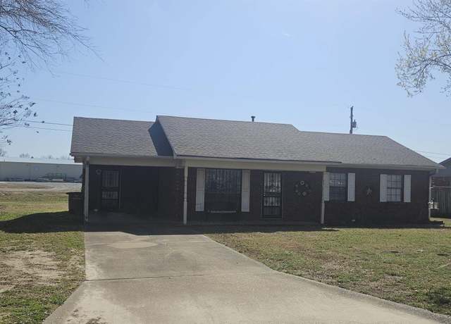 Property at 345 Rhine Ave, Wynne, AR 72396, 3 beds, 2 baths